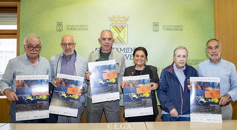 El CNFoto reúne a cuatro referentes de la abstracción cántabra en la exposición «Otras formas de abstracción en Cantabria»